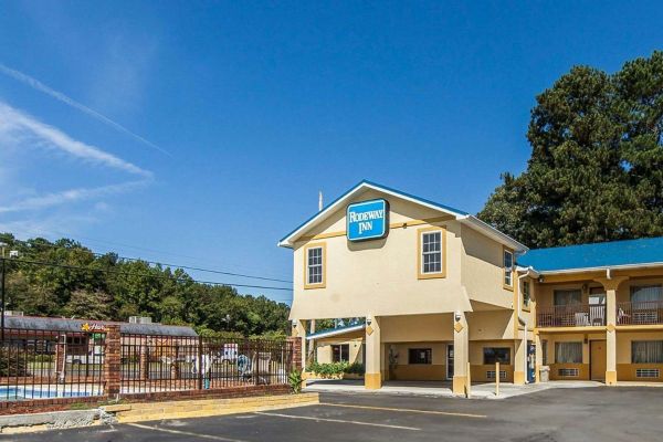Rodeway Inn Calhoun